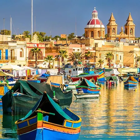 Stylish Maltese 2br Townhouse With Harbour Views بيت للعطل Cospicua
