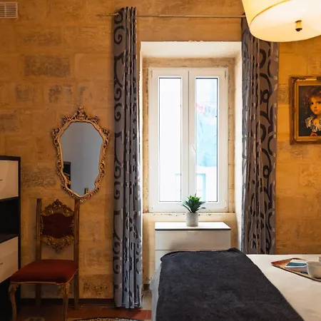 بيت للعطل Stylish Maltese 2br Townhouse With Harbour Views *
